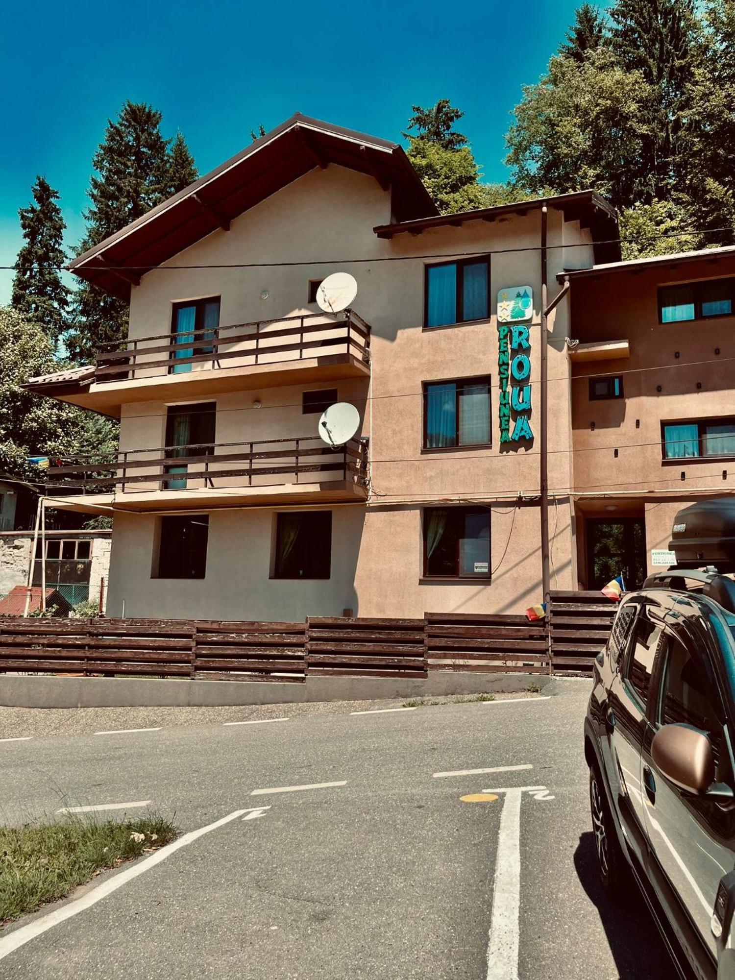 Pensiunea Roua Sinaia Extérieur photo